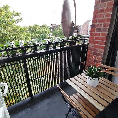 White City Apartment, Your London Stay Exteriör bild